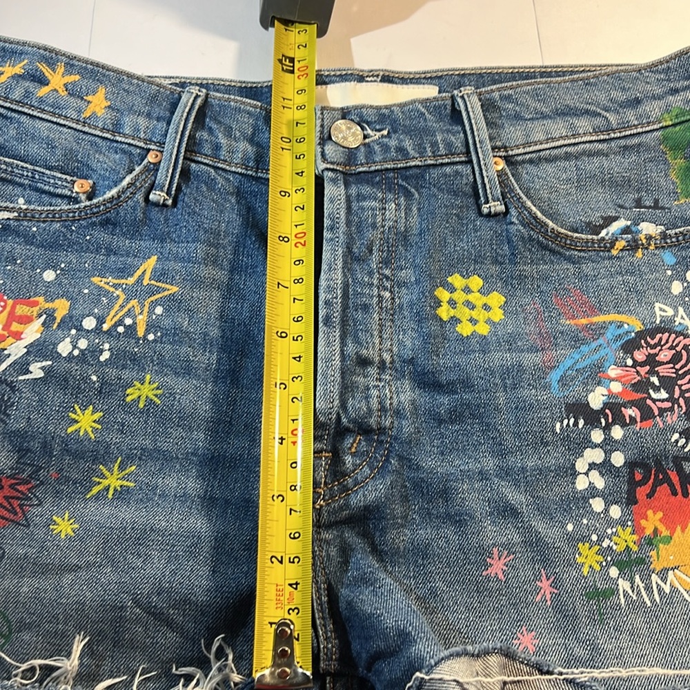 NWOT Mother The Vagabond Cuffed Fray Short Spooky Voodoo Wash Painted 27 - Picture 10 of 14